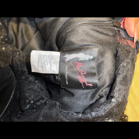 MAC DUGGAL A-Line 3/4 Sleeve Black Prom Dress - Picture 12 of 16